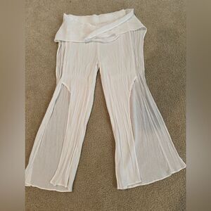 Open leg white beach swimsuit cover up pants sz small